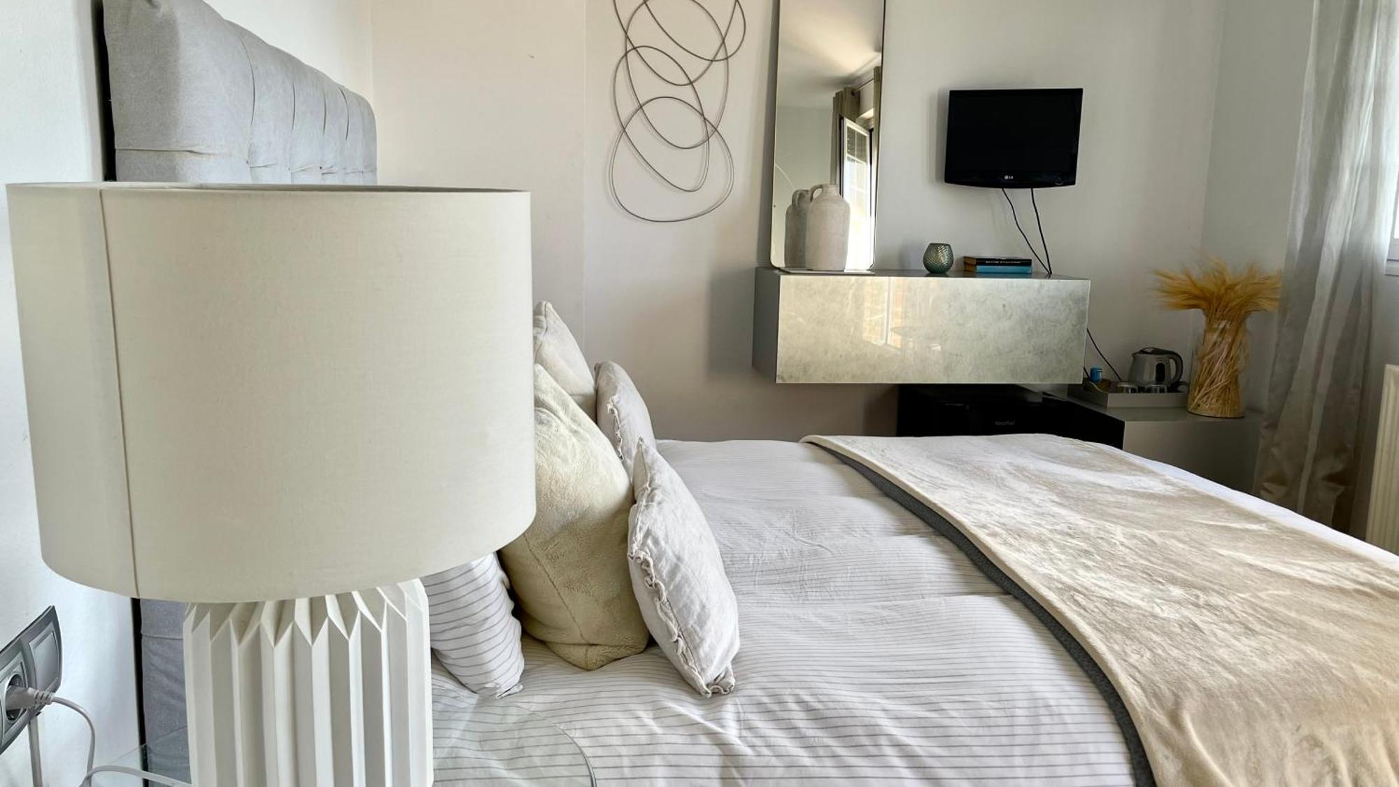 Estilosa Casa Golf Suites Gorraiz Екстериор снимка